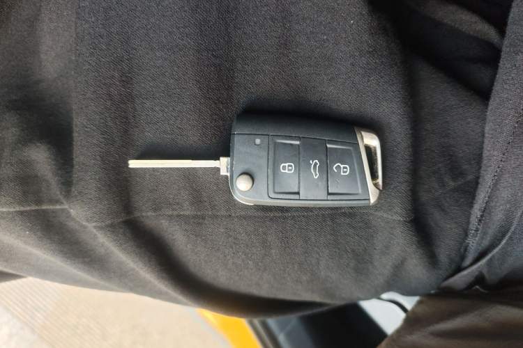 Used Volkswagen T-Cross 2019 280TSI DSG Luxury Edition Vehicle Key
