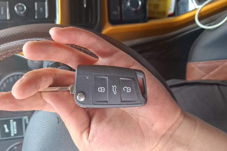 Used Volkswagen T-Cross 2019 1.5L Automatic Comfort Edition Vehicle Key