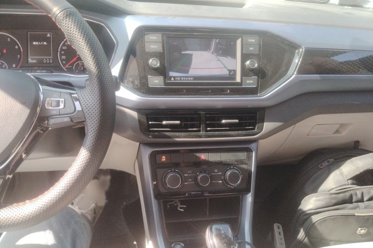 Used Volkswagen T-Cross 2020 1.5L Automatic Comfort Edition Audio And AC Panel