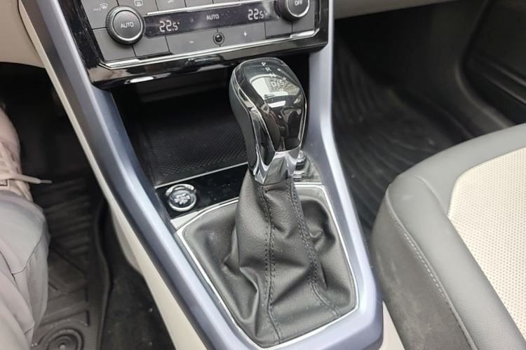 Used Volkswagen T-Cross 2020 280TSI DSG Luxury Edition Gear Lever