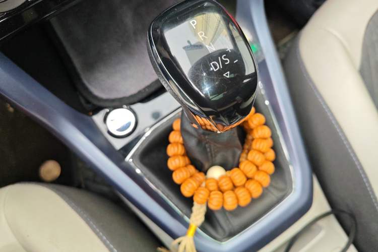 Used Volkswagen T-Cross 2020 280TSI DSG Comfort Edition Gear Lever