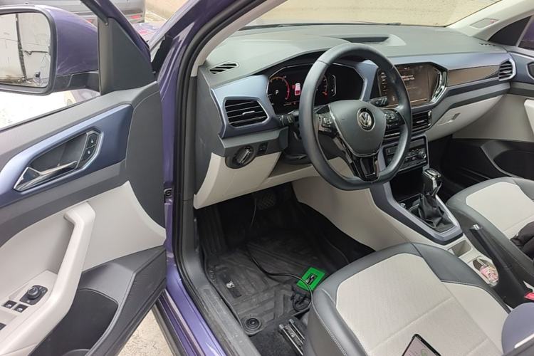 Used Volkswagen T-Cross 2020 280TSI DSG Luxury Edition Interior 3