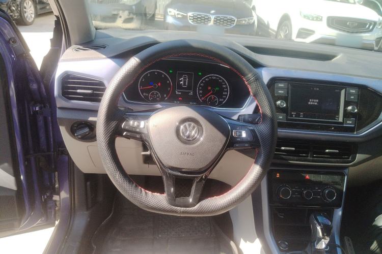 Used Volkswagen T-Cross 2020 1.5L Automatic Comfort Edition Steering Wheel