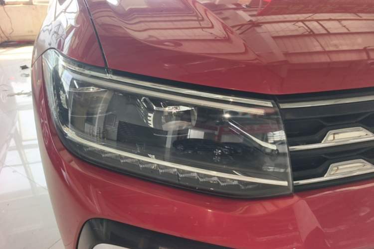 Used Volkswagen T-Cross 2020 280TSI DSG Comfort Edition Right Front Headlight
