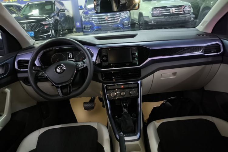 Used Volkswagen T-Cross 2020 280TSI DSG Comfort Edition Center Console