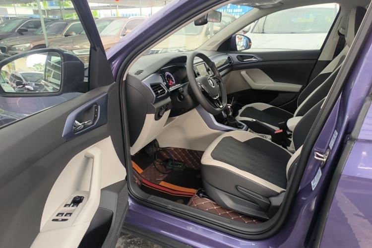 Used Volkswagen T-Cross 2020 1.5L Automatic Comfort Edition Driver Seat