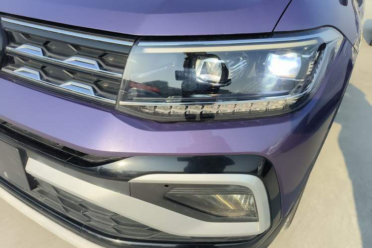 Used Volkswagen T-Cross 2020 1.5L Automatic Comfort Edition Left Front Headlight