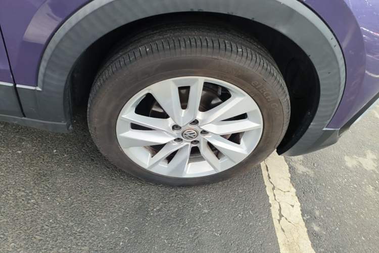 Used Volkswagen T-Cross 2020 1.5L Automatic Comfort Edition Right Rear Wheel Hub