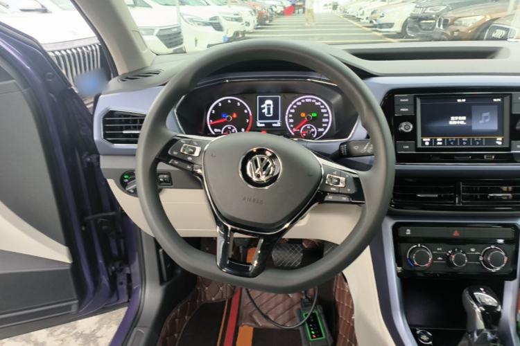 Used Volkswagen T-Cross 2020 1.5L Automatic Comfort Edition Steering Wheel