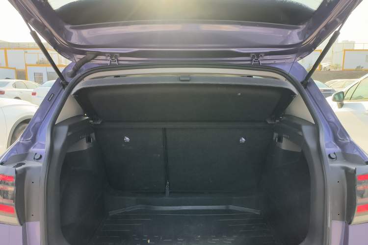 Used Volkswagen T-Cross 2020 1.5L Automatic Comfort Edition Trunk