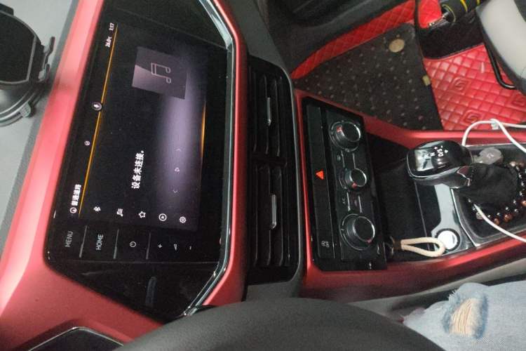 Used Volkswagen T-Cross 2020 280TSI DSG Comfort Edition Audio And AC Panel