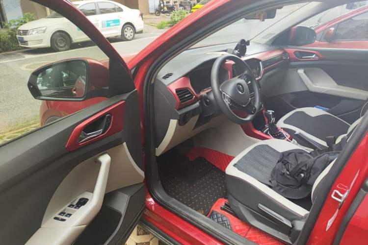 Used Volkswagen T-Cross 2020 280TSI DSG Comfort Edition Driver Seat