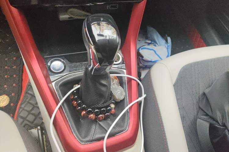 Used Volkswagen T-Cross 2020 280TSI DSG Comfort Edition Gear Lever