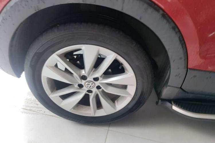 Used Volkswagen T-Cross 2020 1.5L Automatic Comfort Edition Right Rear Wheel Hub