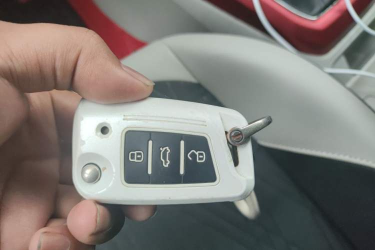 Used Volkswagen T-Cross 2020 280TSI DSG Comfort Edition Vehicle Key