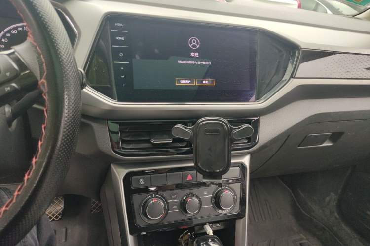 Used Volkswagen T-Cross 2020 280TSI DSG Comfort Edition Audio And AC Panel