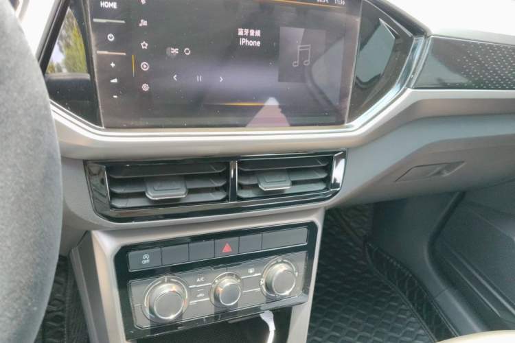 Used Volkswagen T-Cross 2020 1.5L Automatic Comfort Edition Audio And AC Panel