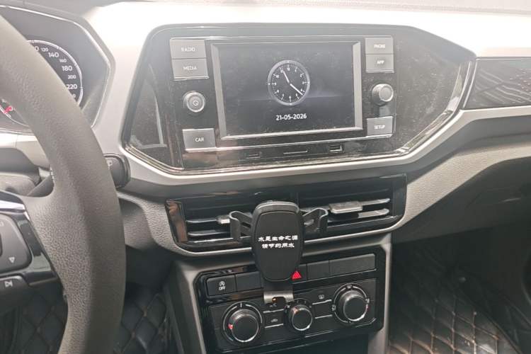 Used Volkswagen T-Cross 2020 280TSI DSG Comfort Edition Audio And AC Panel