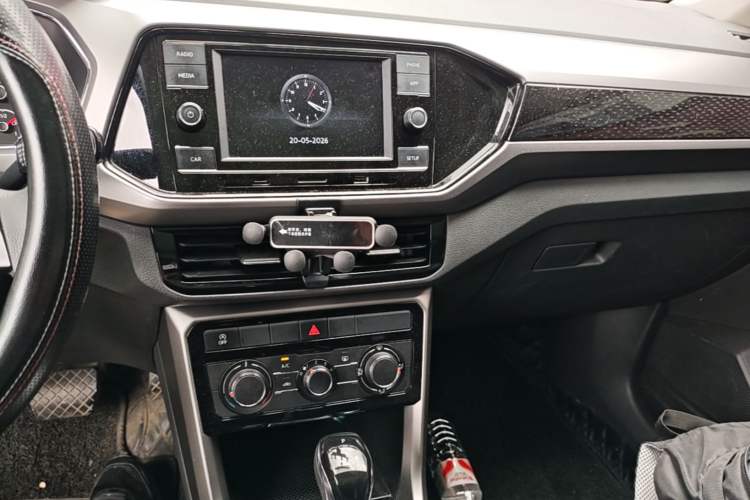 Used Volkswagen T-Cross 2020 1.5L Automatic Comfort Edition Audio And AC Panel
