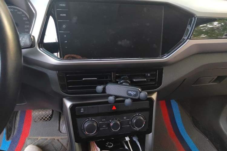 Used Volkswagen T-Cross 2020 1.5L Automatic Comfort Edition Audio And AC Panel