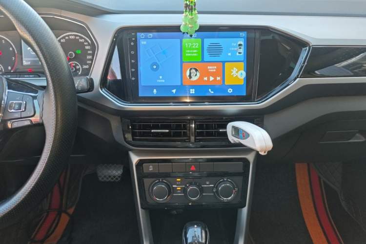 Used Volkswagen T-Cross 2020 1.5L Automatic Comfort Edition Audio And AC Panel