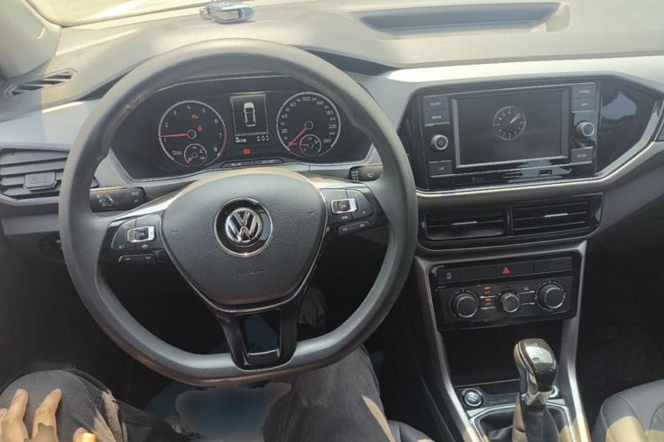 Used Volkswagen T-Cross 2020 280TSI DSG Comfort Edition Center Console