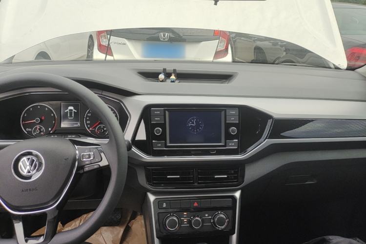 Used Volkswagen T-Cross 2020 280TSI DSG Comfort Edition Center Console