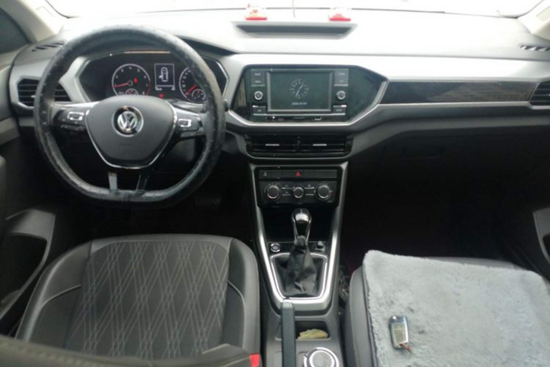 Used Volkswagen T-Cross 2020 280TSI DSG Comfort Edition Center Console