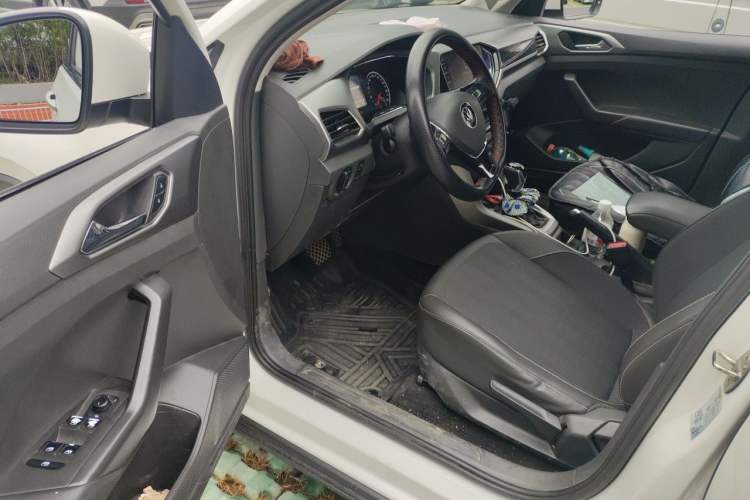 Used Volkswagen T-Cross 2020 280TSI DSG Comfort Edition Driver Seat