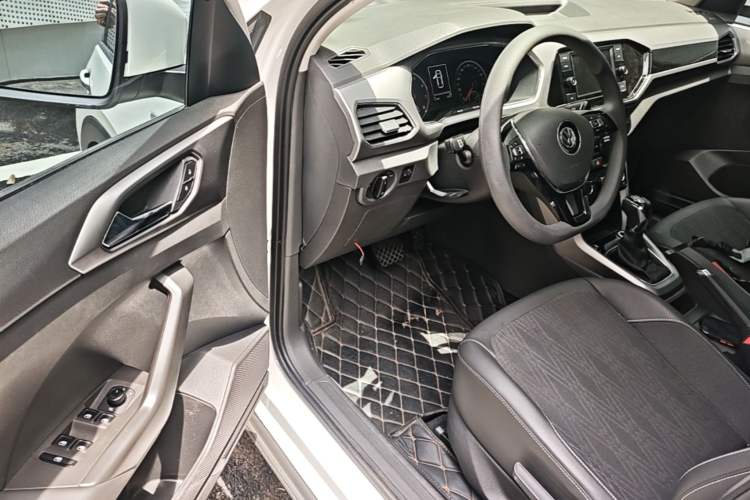 Used Volkswagen T-Cross 2020 280TSI DSG Comfort Edition Driver Seat