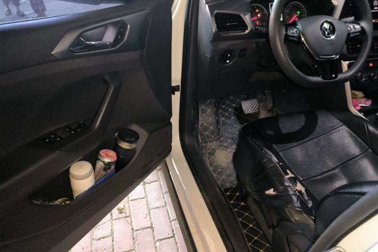 Used Volkswagen T-Cross 2020 1.5L Automatic Comfort Edition Driver Seat
