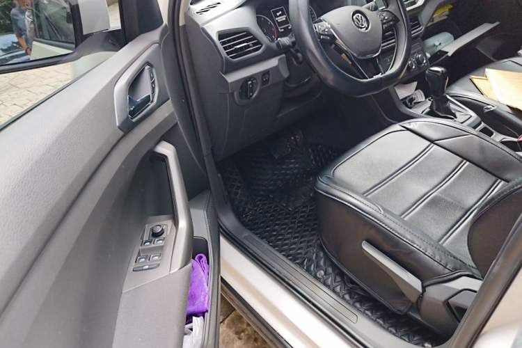 Used Volkswagen T-Cross 2020 1.5L Automatic Fashion Edition Driver Seat