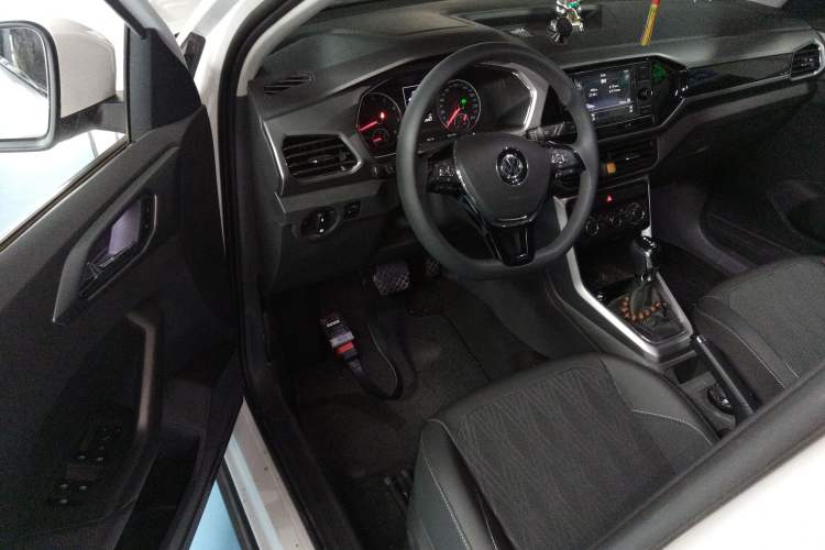 Used Volkswagen T-Cross 2020 1.5L Automatic Comfort Edition Driver Seat