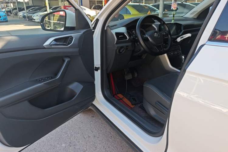 Used Volkswagen T-Cross 2020 1.5L Automatic Comfort Edition Driver Seat
