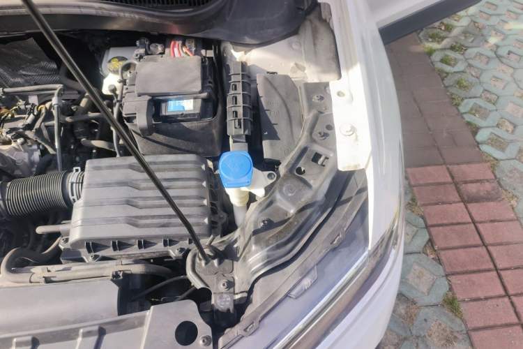 Used Volkswagen T-Cross 2020 1.5L Automatic Comfort Edition Engine Bay Left
