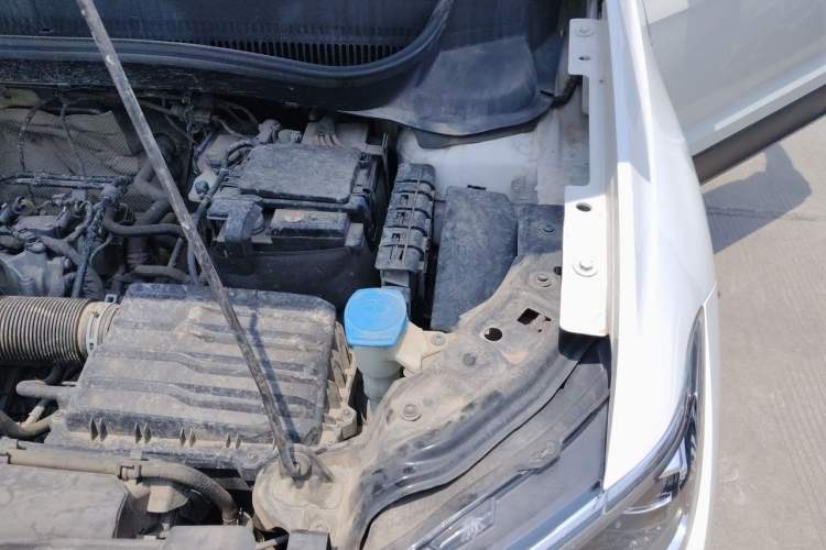 Used Volkswagen T-Cross 2020 1.5L Automatic Comfort Edition Engine Bay Left