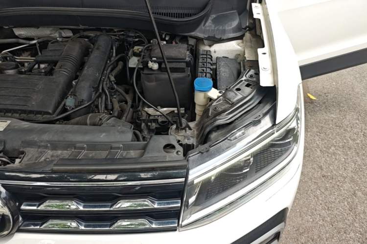 Used Volkswagen T-Cross 2020 280TSI DSG Comfort Edition Engine Bay Left
