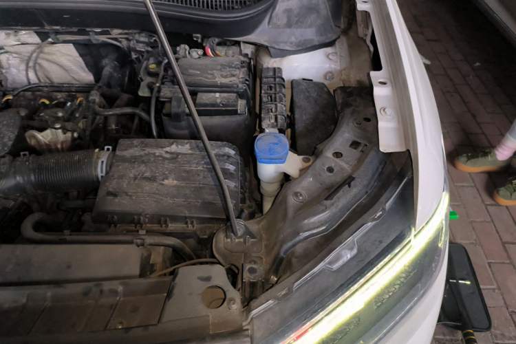 Used Volkswagen T-Cross 2020 1.5L Automatic Comfort Edition Engine Bay Left