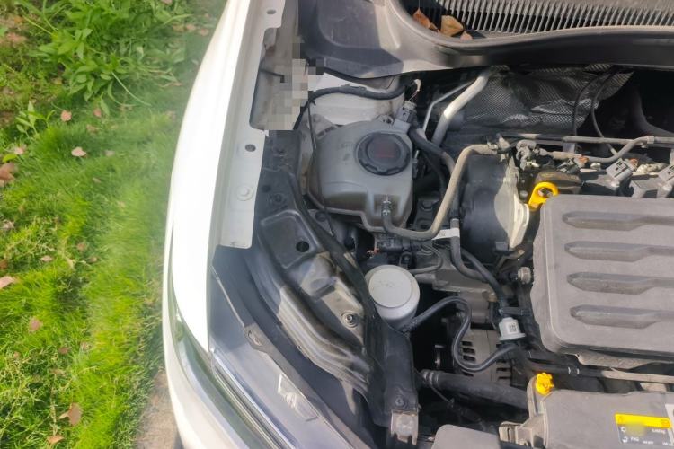 Used Volkswagen T-Cross 2020 1.5L Automatic Comfort Edition Engine Bay Right
