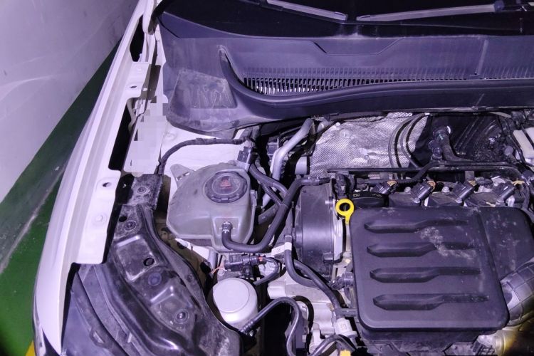 Used Volkswagen T-Cross 2020 1.5L Automatic Fashion Edition Engine Bay Right