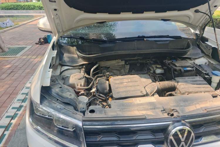 Used Volkswagen T-Cross 2020 1.5L Automatic Fashion Edition Engine Bay Right