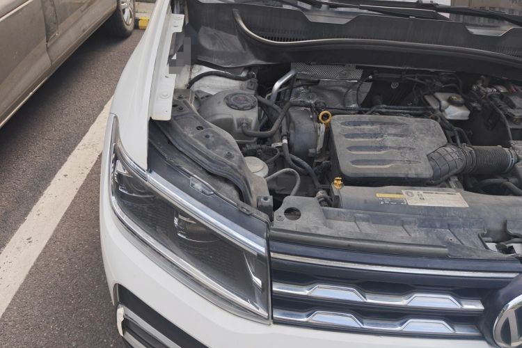 Used Volkswagen T-Cross 2020 1.5L Automatic Comfort Edition Engine Bay Right