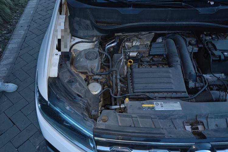 Used Volkswagen T-Cross 2020 280TSI DSG Comfort Edition Engine Bay Right
