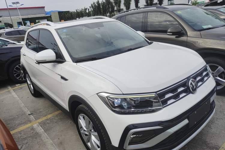 Used Volkswagen T-Cross 2020 280TSI DSG Comfort Edition Front Right 45 Deg