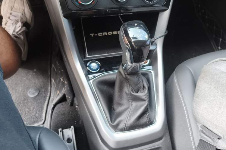 Used Volkswagen T-Cross 2020 1.5L Automatic Comfort Edition Gear Lever