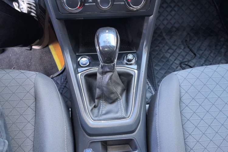 Used Volkswagen T-Cross 2020 1.5L Automatic Fashion Edition Gear Lever