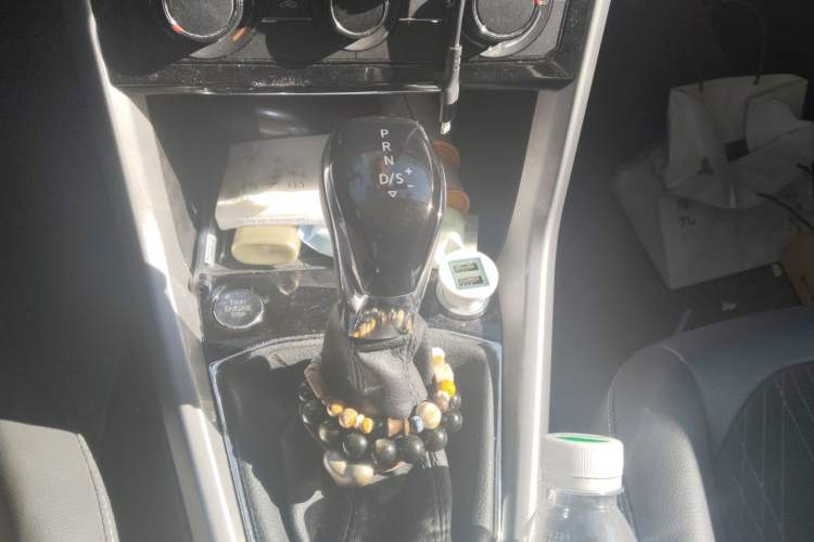 Used Volkswagen T-Cross 2020 280TSI DSG Comfort Edition Gear Lever