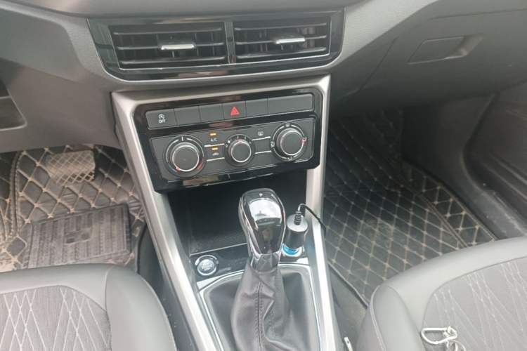 Used Volkswagen T-Cross 2020 1.5L Automatic Comfort Edition Gear Lever