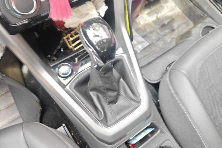 Used Volkswagen T-Cross 2020 280TSI DSG Comfort Edition Gear Lever