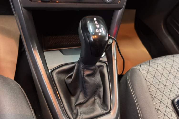 Used Volkswagen T-Cross 2020 1.5L Automatic Fashion Edition Gear Lever